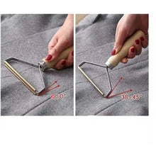 Charger l&#39;image dans la galerie, La Brosse Anti-Poil
